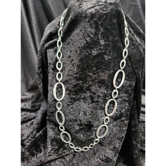 Crown Trifari Long Chain Necklace Wide Oval Link Silver-Tone 25" - Picture 1 of 4